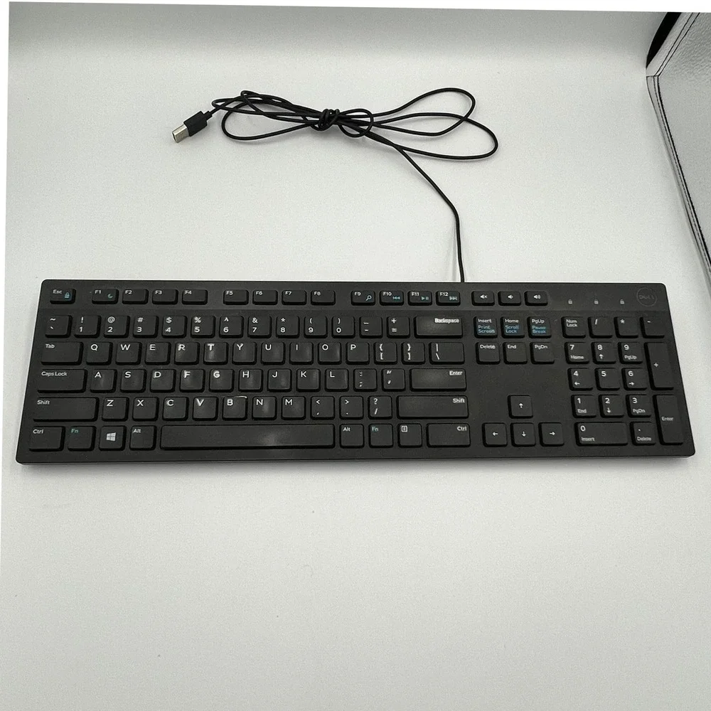 Dell KB216p Wired Keyboard Unisex One Size Black Very Good Multimedia USB